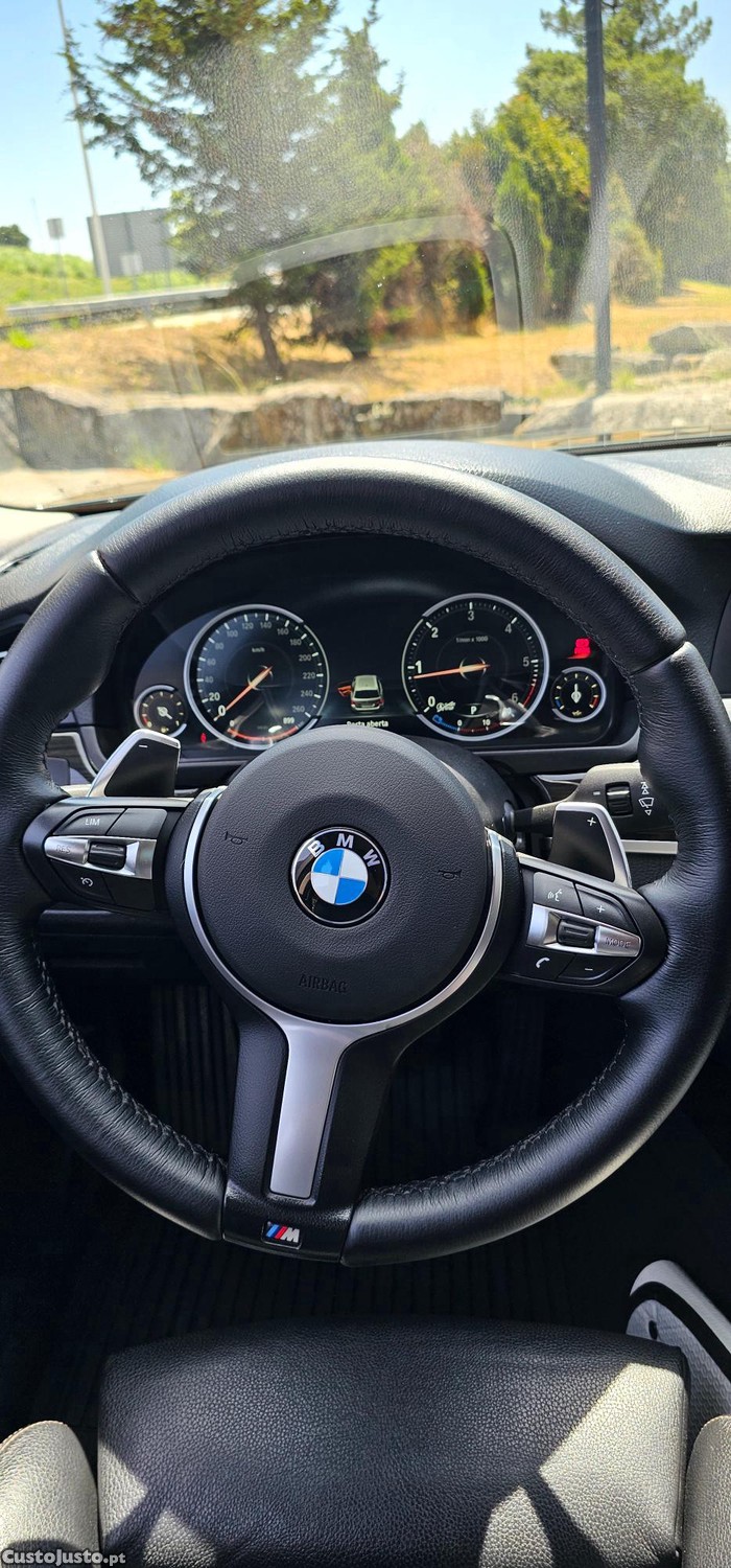 BMW 525 Luxury — fotografia 10