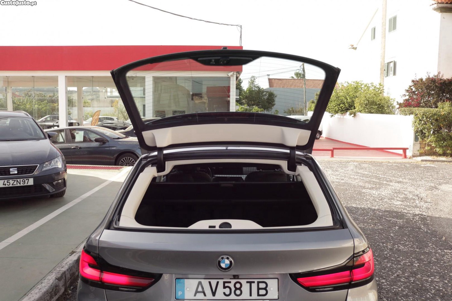 BMW 520 d Touring Auto 190cv — fotografia 45