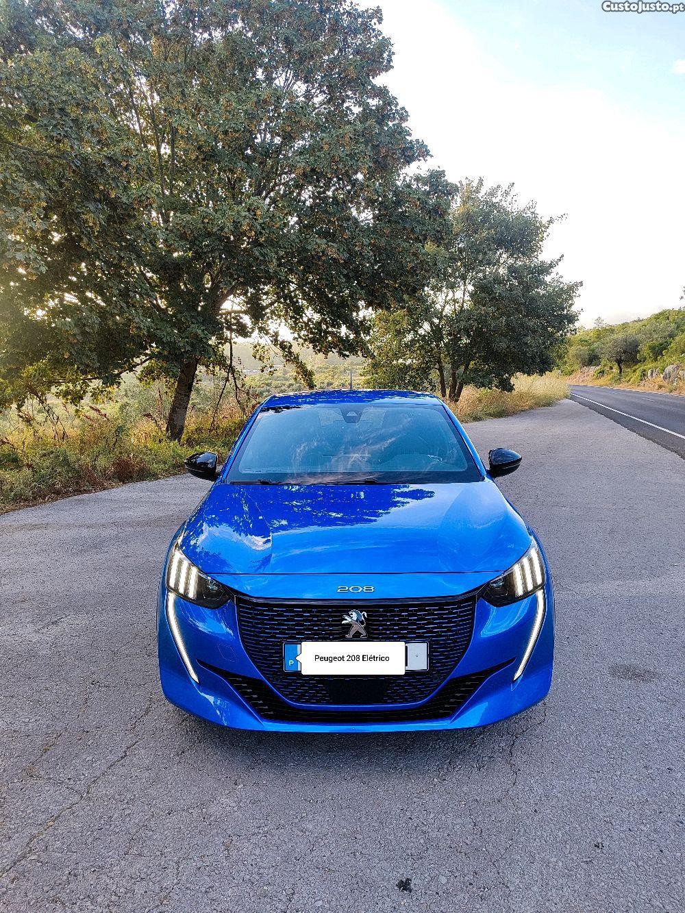 Peugeot e-208 GT Line — fotografia 10