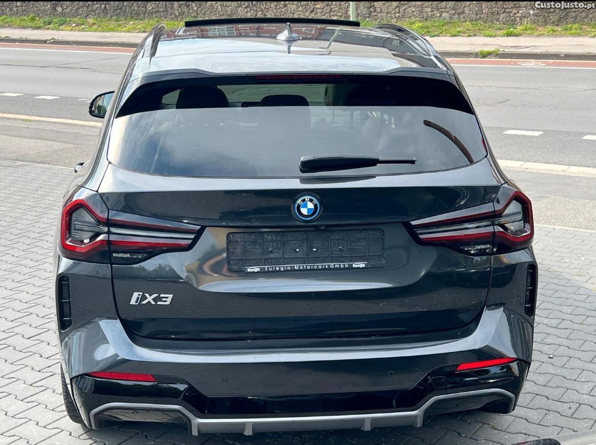 BMW iX3 M Sport Impressive — fotografia 10