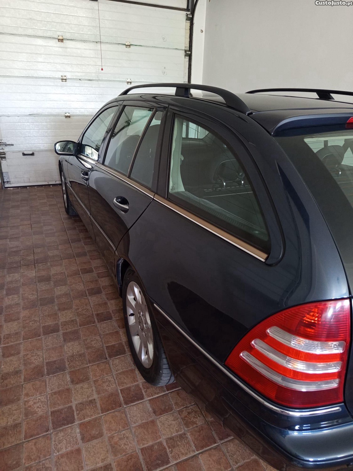 Mercedes-Benz C 220 Elegance Facelift poucos kms — fotografia 7