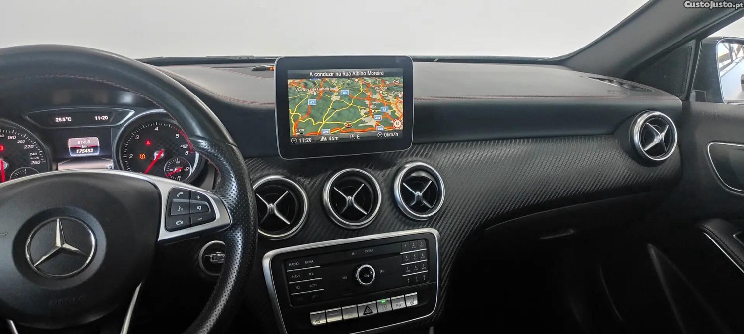 Mercedes-Benz A 180 d AMG Line — fotografia 6