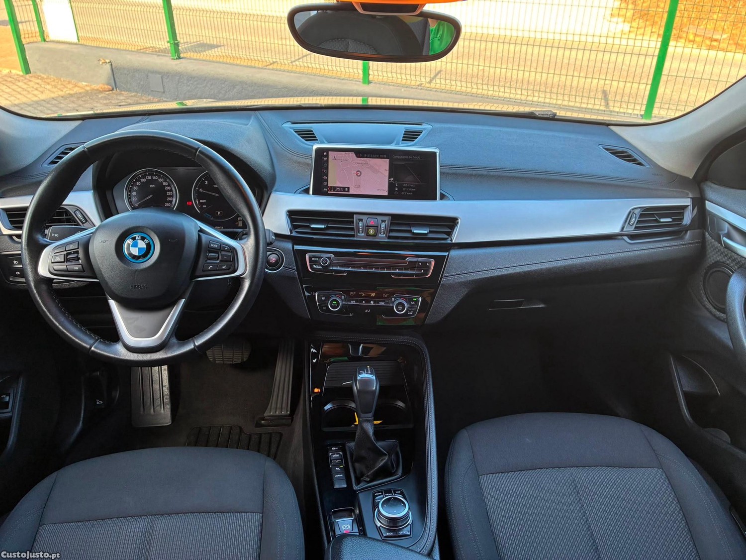 BMW X2 25e Business — fotografia 4