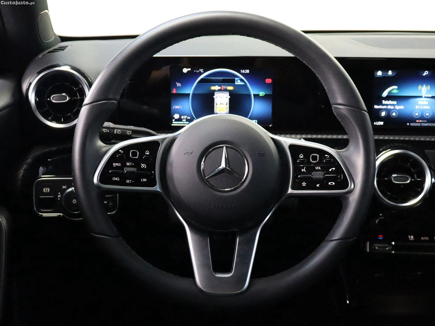 Mercedes-Benz A 160 d Style — fotografia 12