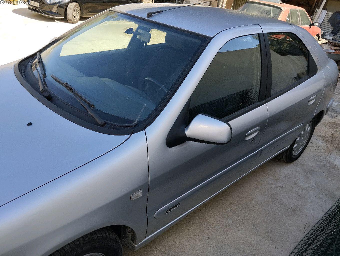 Citroën Xsara sadan — fotografia 3