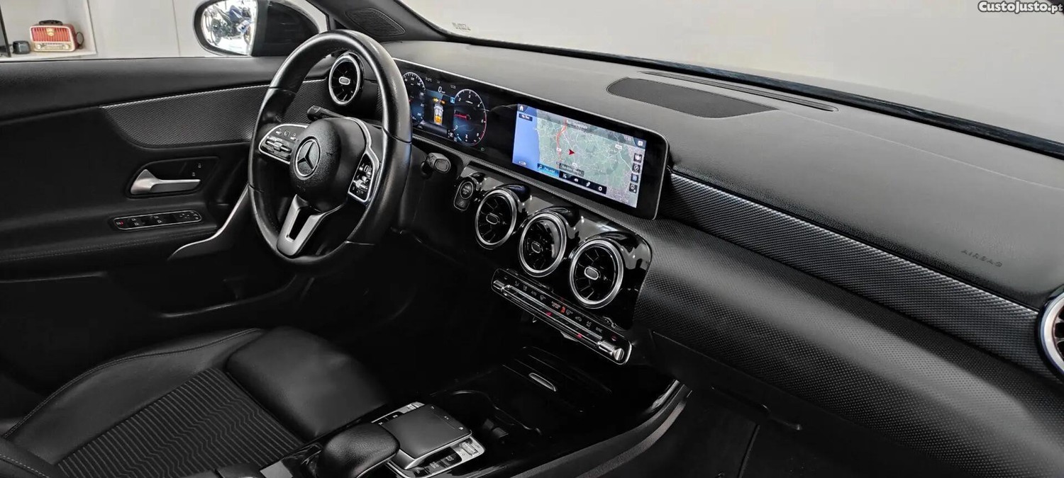 Mercedes-Benz A 180 d 7G-DCT Progressive — fotografia 9