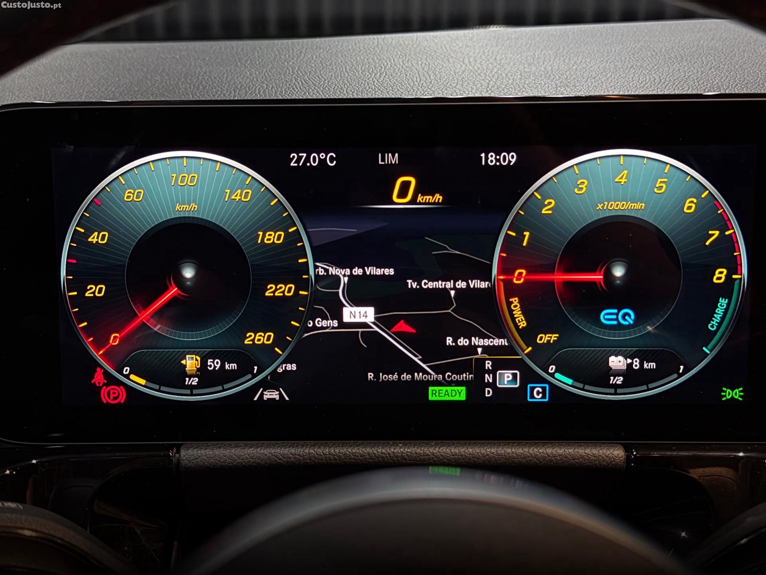 Mercedes-Benz GLA 250 e 8G-DCT AMG Line — fotografia 4