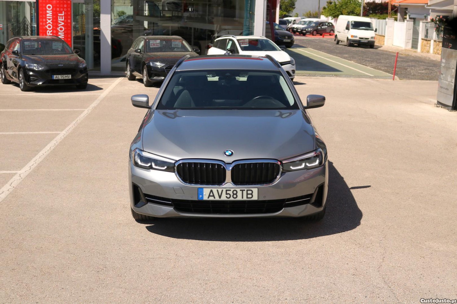 BMW 520 d Touring Auto 190cv — fotografia 58