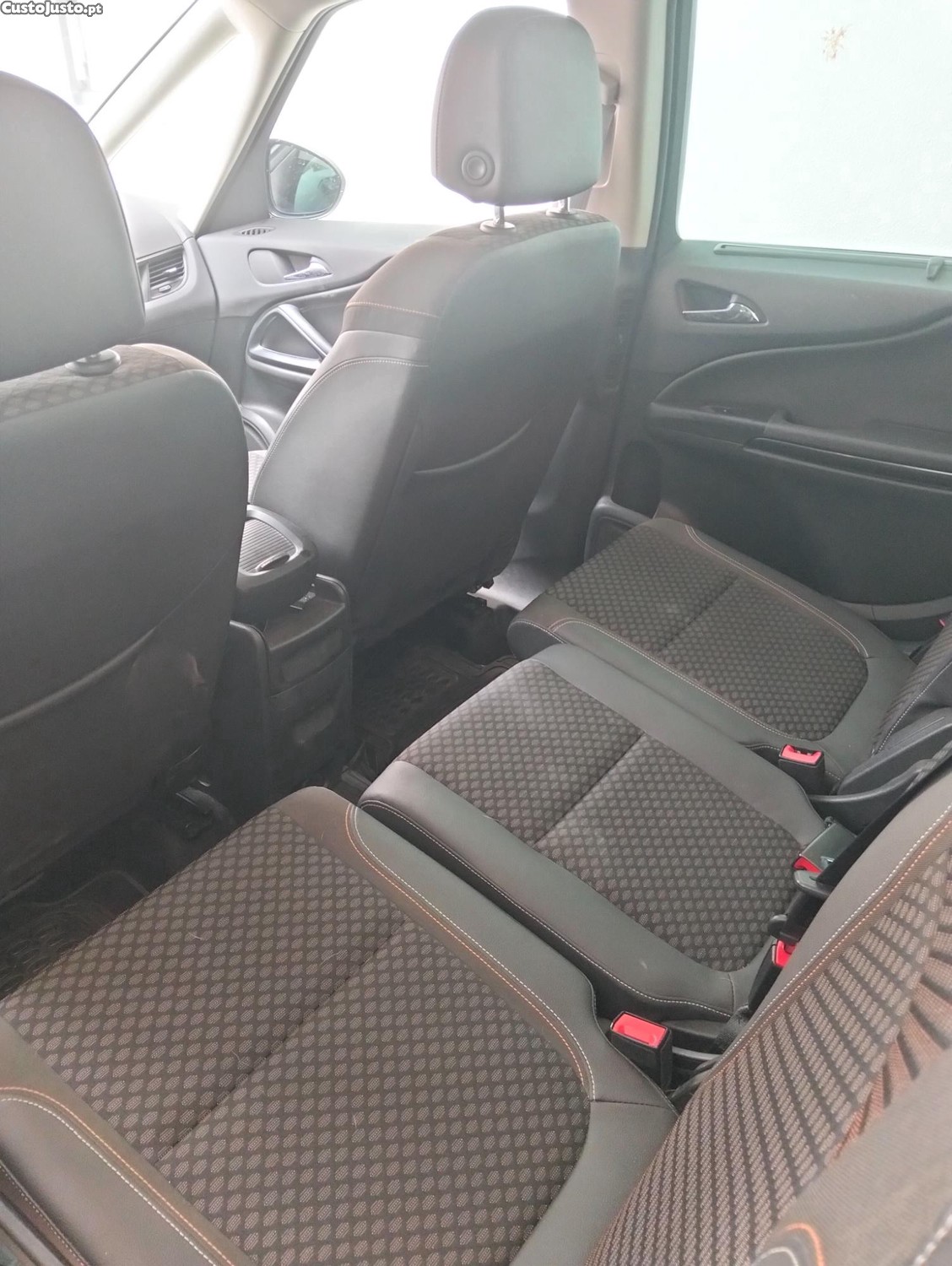 Opel Zafira Tourer — fotografia 5