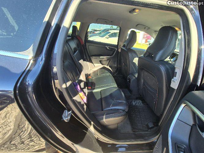 Volvo XC 60 D4 OcenRace 2.0 — fotografia 3