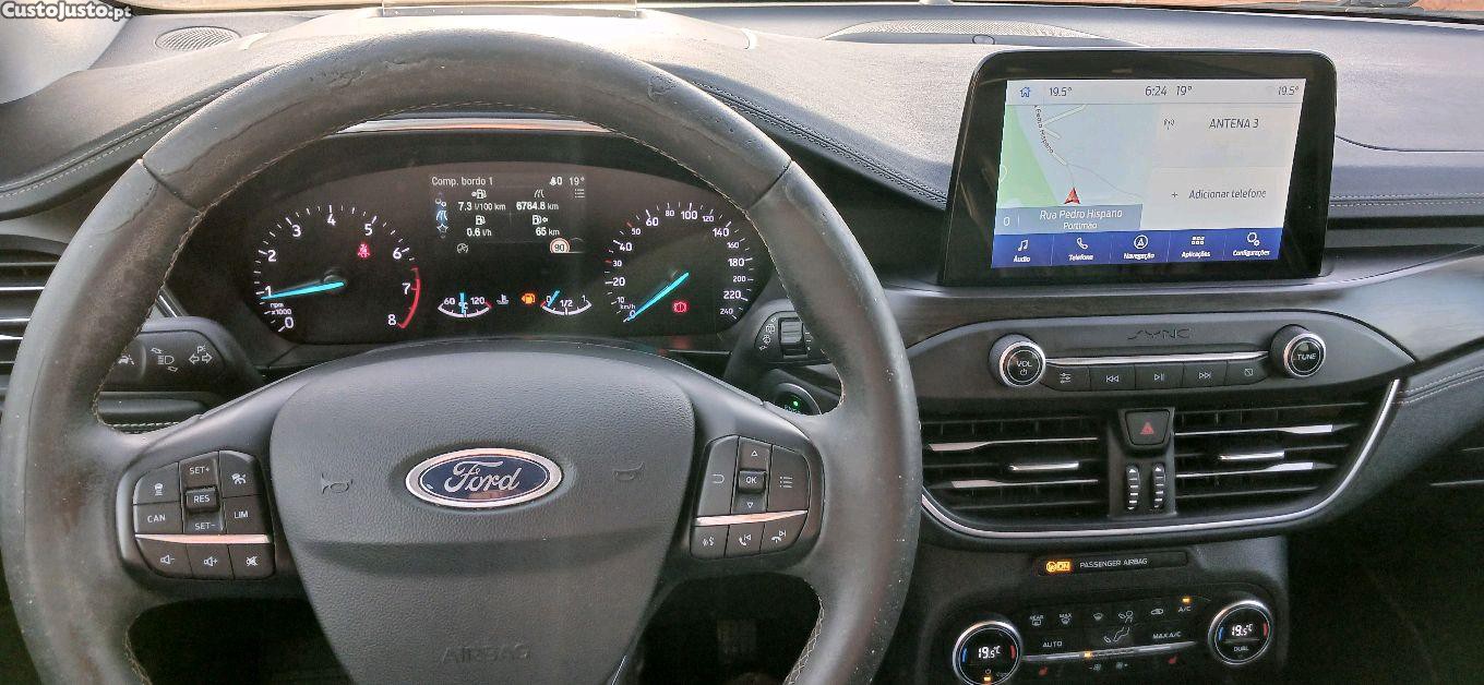 Ford Focus vignhale — fotografia 4