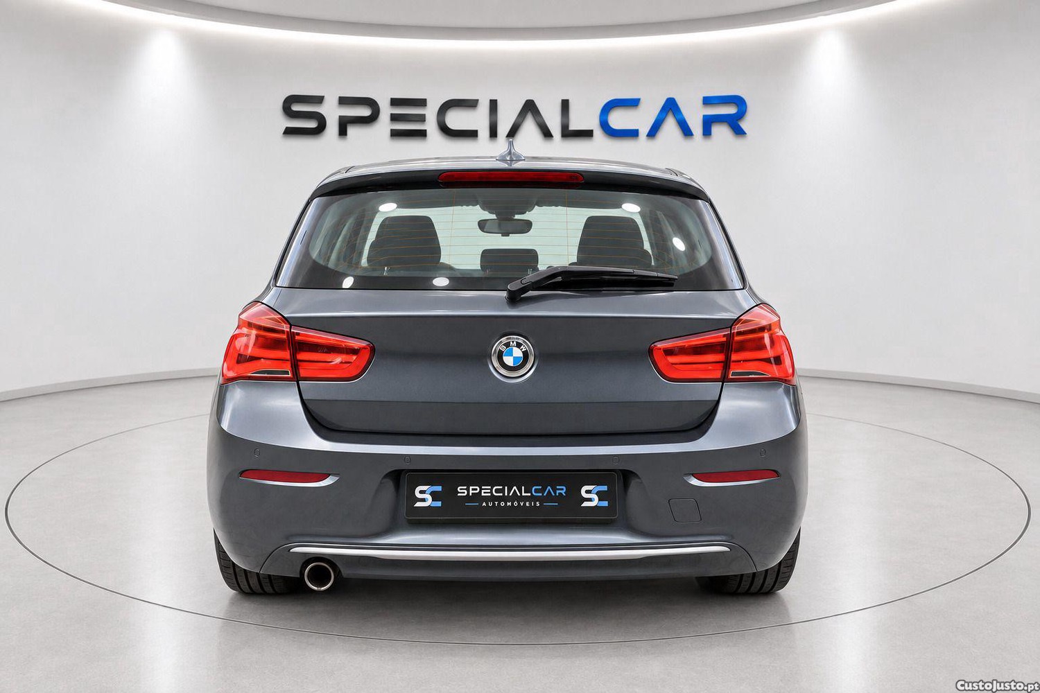 BMW 116 d — fotografia 13