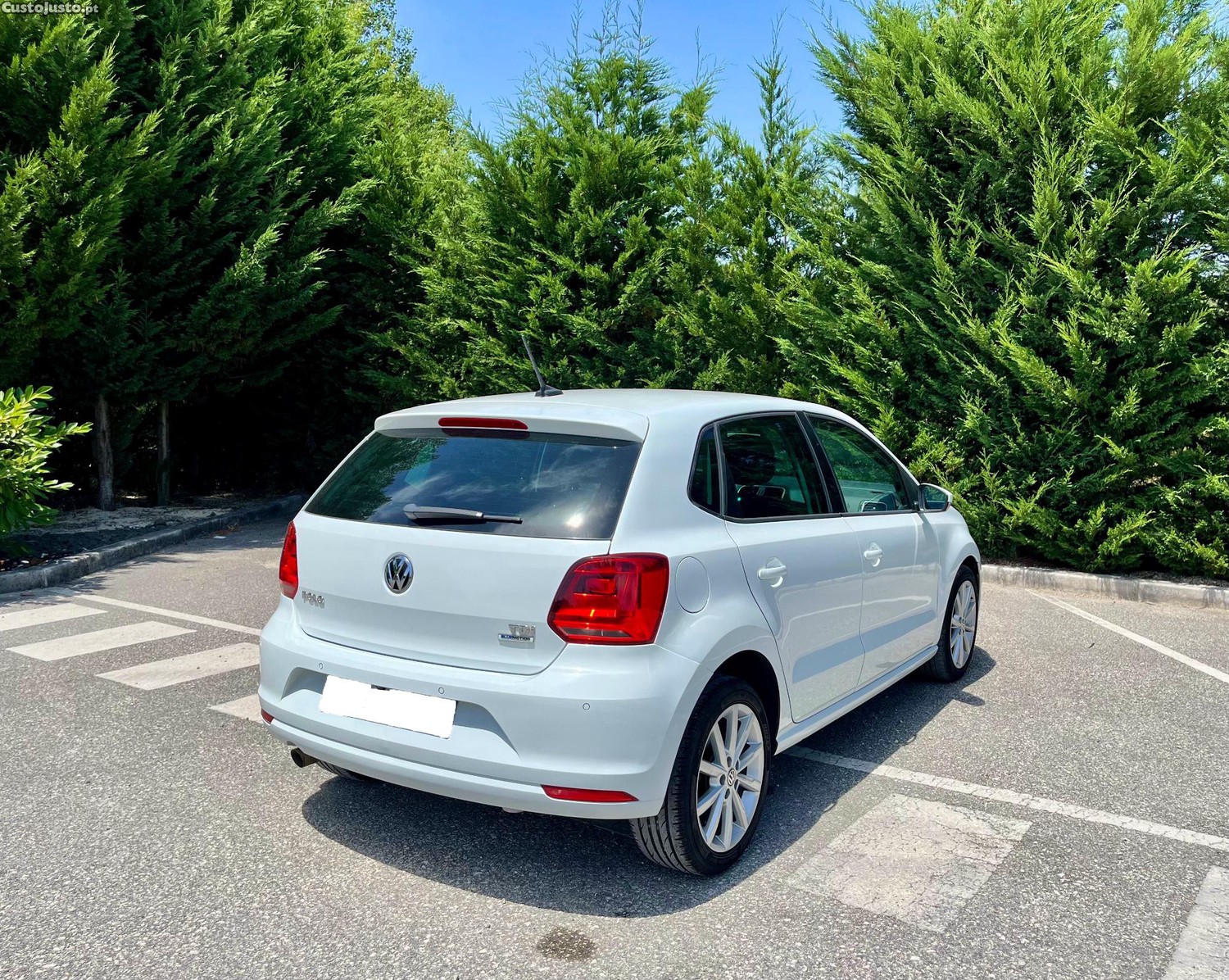Volkswagen Polo 1.4 TDi BlueMotion 120.000km — fotografia 9