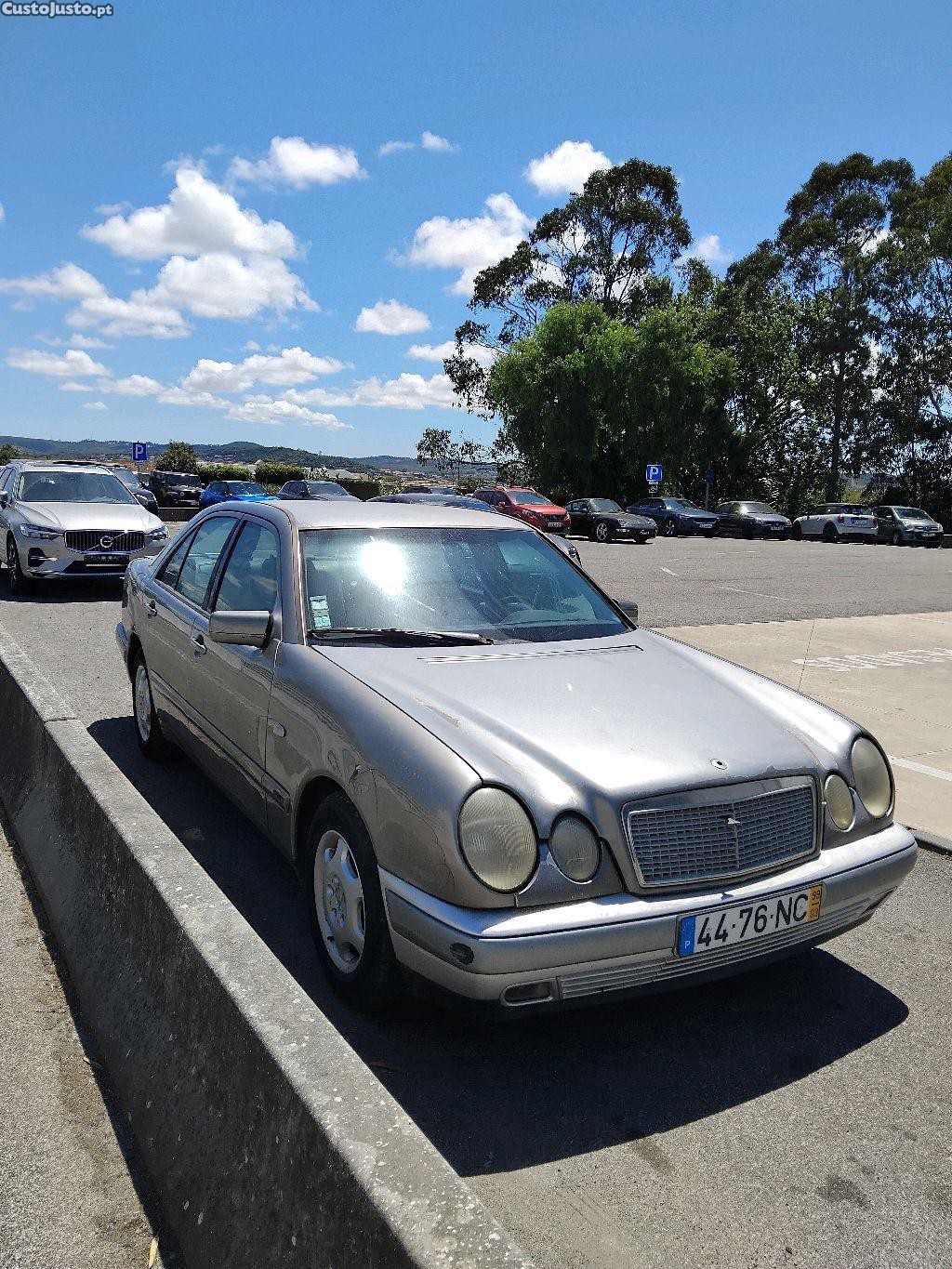 Mercedes-Benz E 200 CDI — fotografia 6