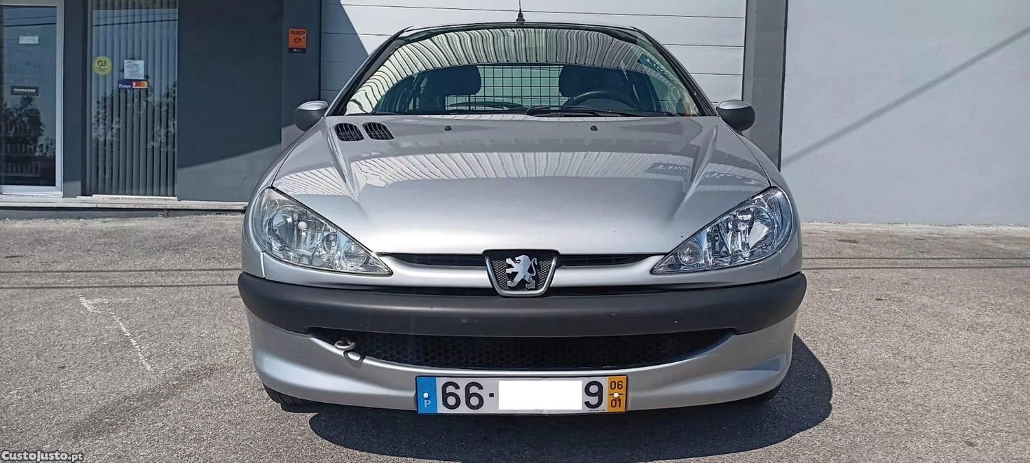 Peugeot 206 1.4 HDI 2 LUG — fotografia 11