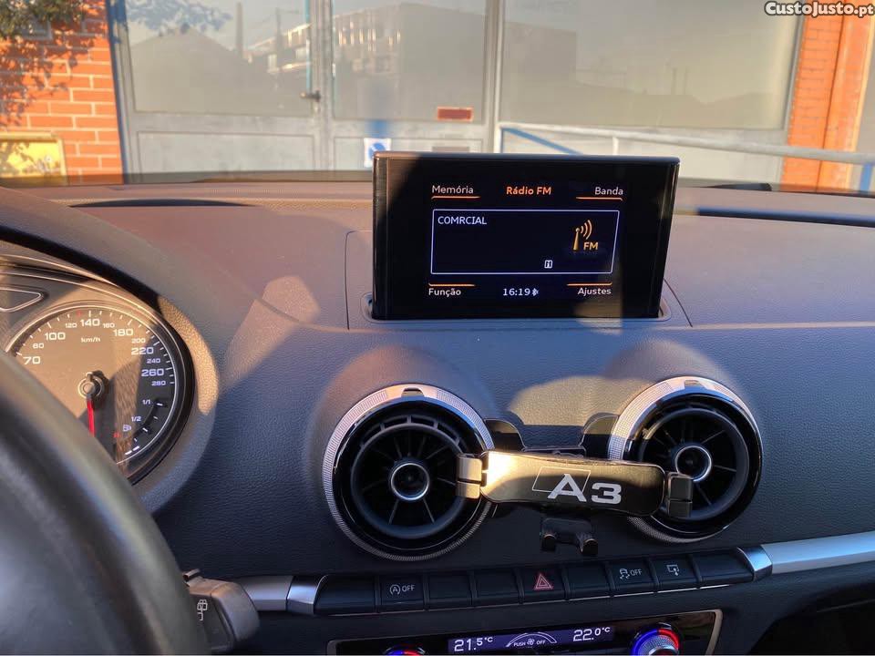 Audi A3 Sportback — photo 4