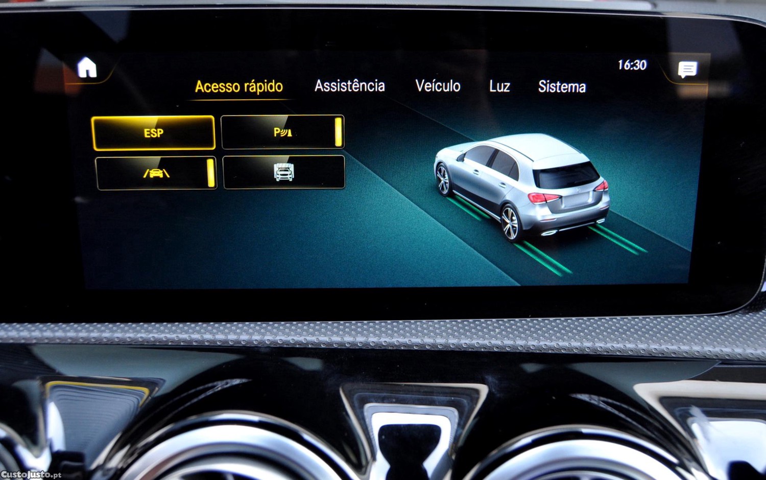 Mercedes-Benz A 180 D AMG AUT — fotografia 5