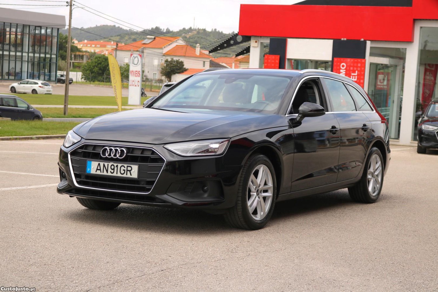 Audi A4 Avant 30 TDI S Tronic 136cv — fotografia 55