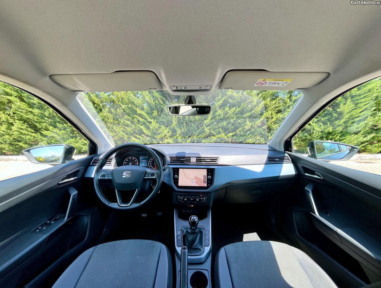 SEAT Arona 1.0 TSI STYLE EDITION — fotografia 3