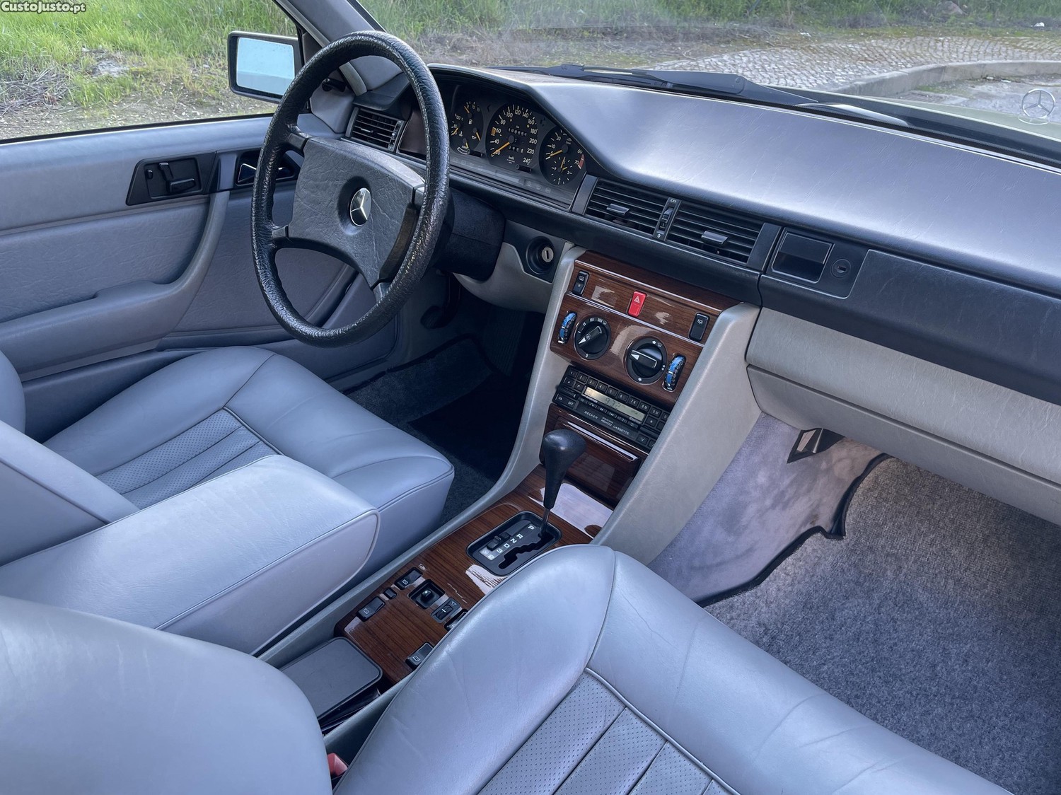 Mercedes-Benz E 300 W 124 300 E — fotografia 6