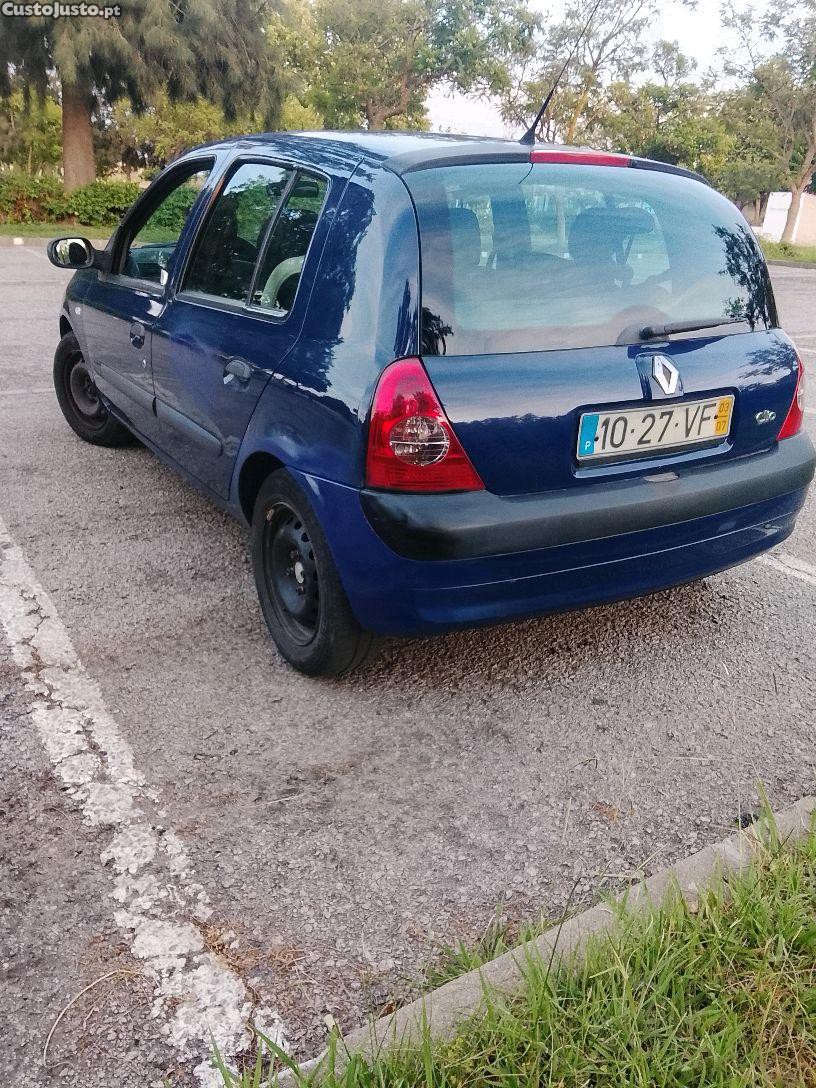 Renault Clio 2003 1.2 — fotografia 6