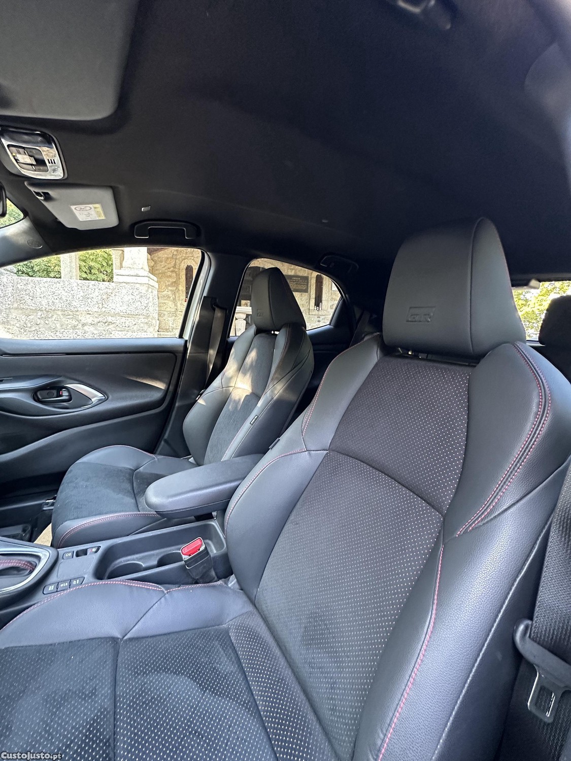 Toyota Yaris 1.5 Hybrid GR Sport — fotografia 7