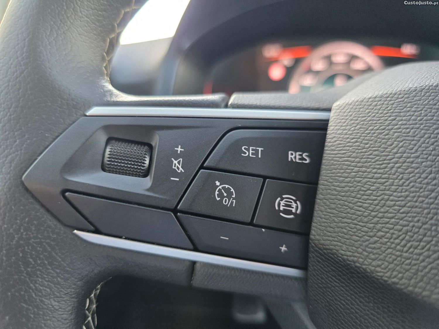 SEAT Ibiza 1.0 TSI Style DSG — fotografia 17