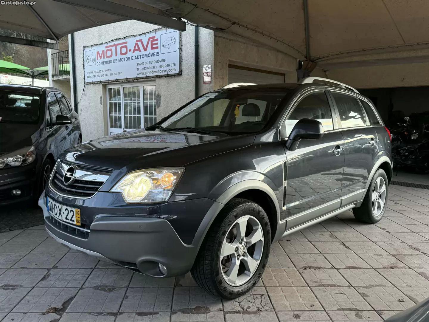 Opel Antara 2.0 cdti active-select — fotografia 17