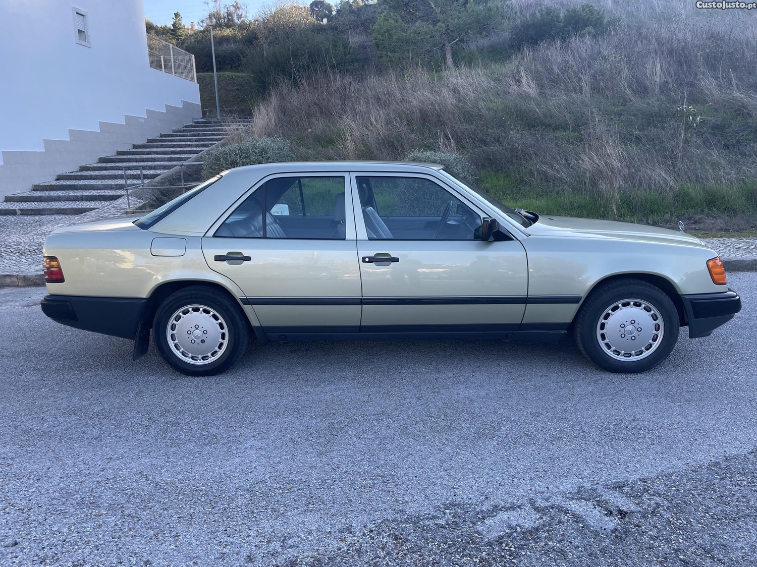 Mercedes-Benz E 300 W 124 300 E — fotografia 10