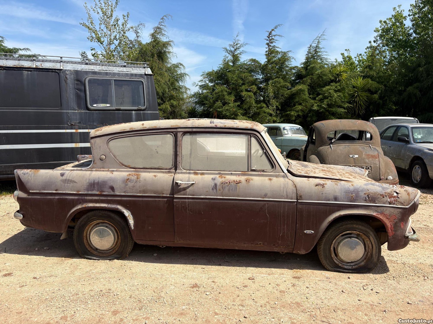 Ford Anglia 1968 — fotografia 4