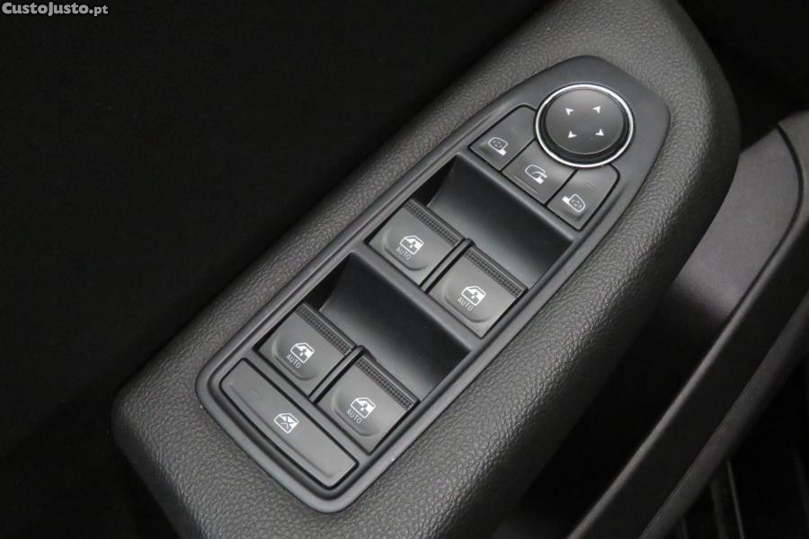 Mitsubishi Colt 1.0 MPI Kyoto — fotografia 9
