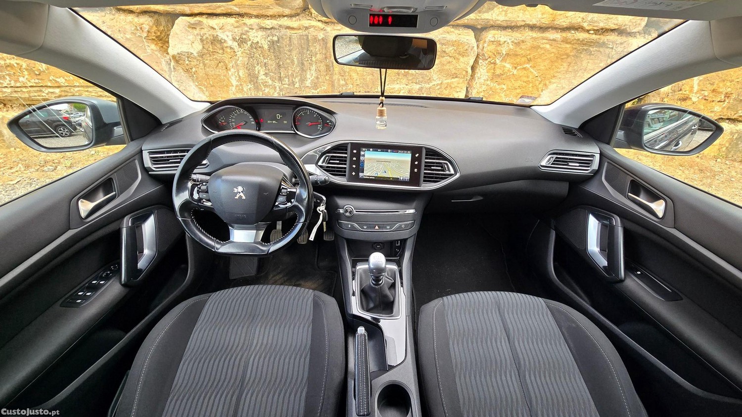 Peugeot 308 SW 1.6 BlueHDi Access — fotografia 22