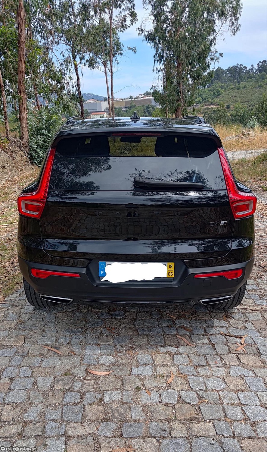 Volvo XC 40 Rdesign D4 AWD — fotografia 11