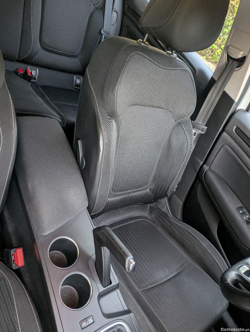 Renault Mégane IV eco2 — fotografia 2
