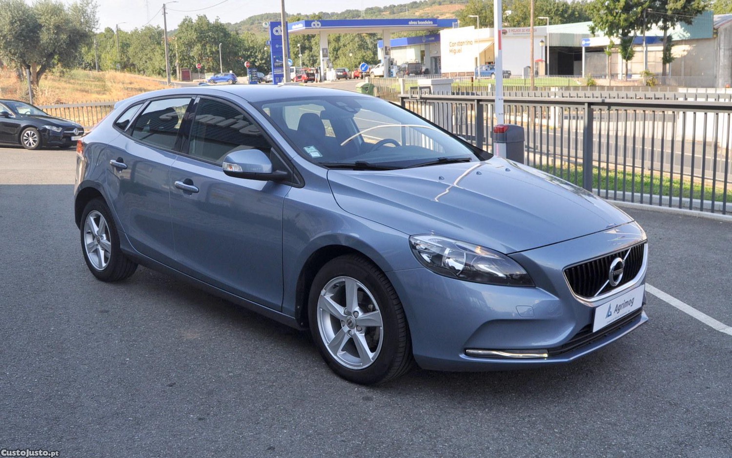 Volvo V40 D2 Kinetic - 18 foto 2