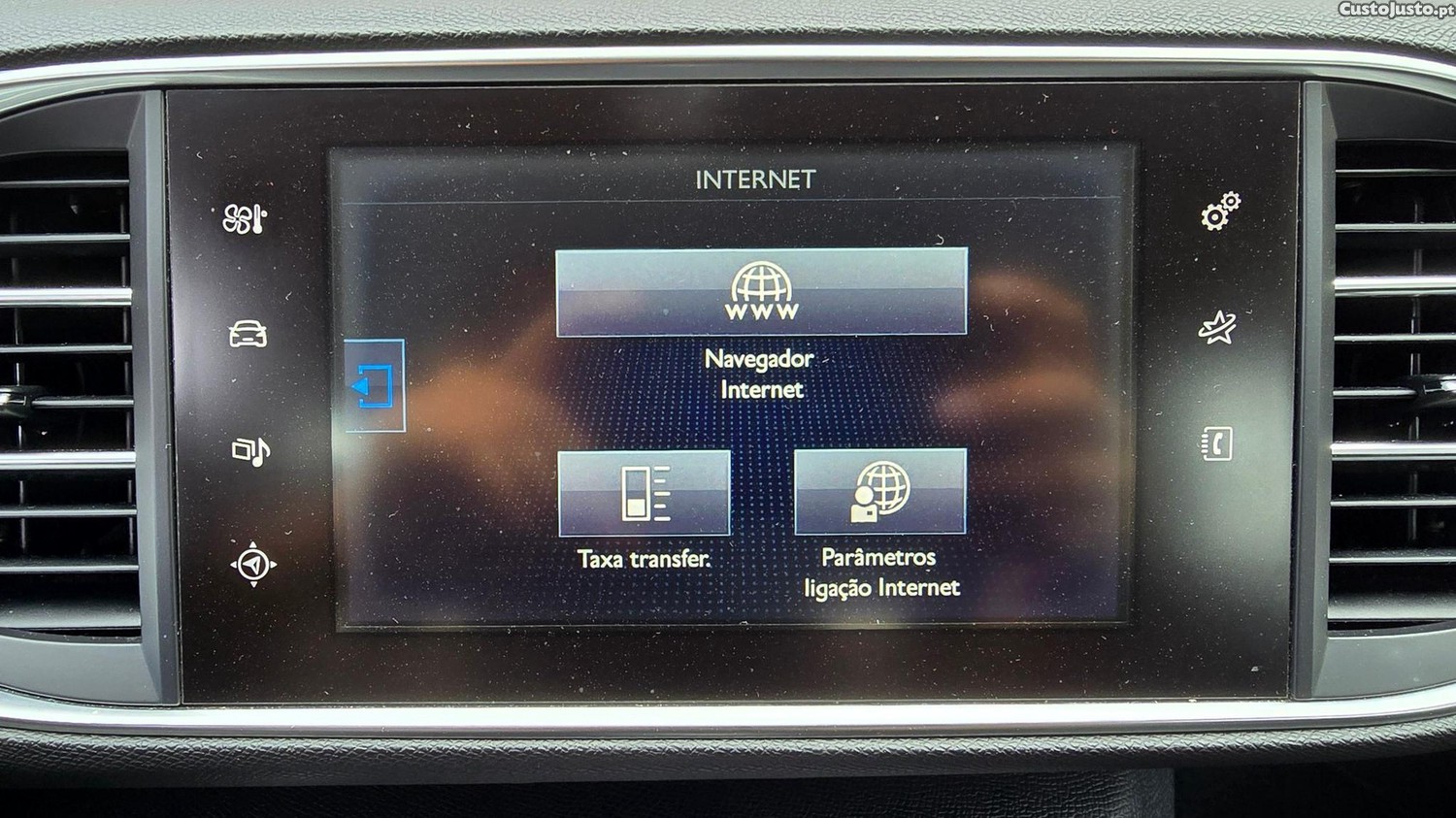 Peugeot 308 SW 1.6 BlueHDi Access — fotografia 7