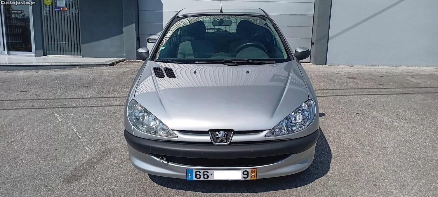 Peugeot 206 1.4 HDI 2 LUG — fotografia 12