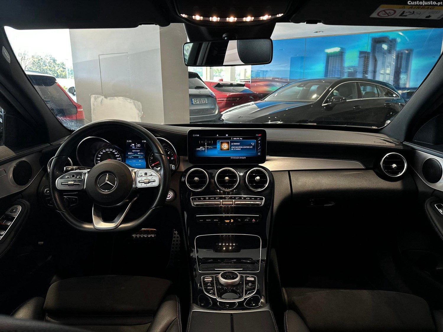 Mercedes-Benz C 300 de AMG Line — fotografia 4
