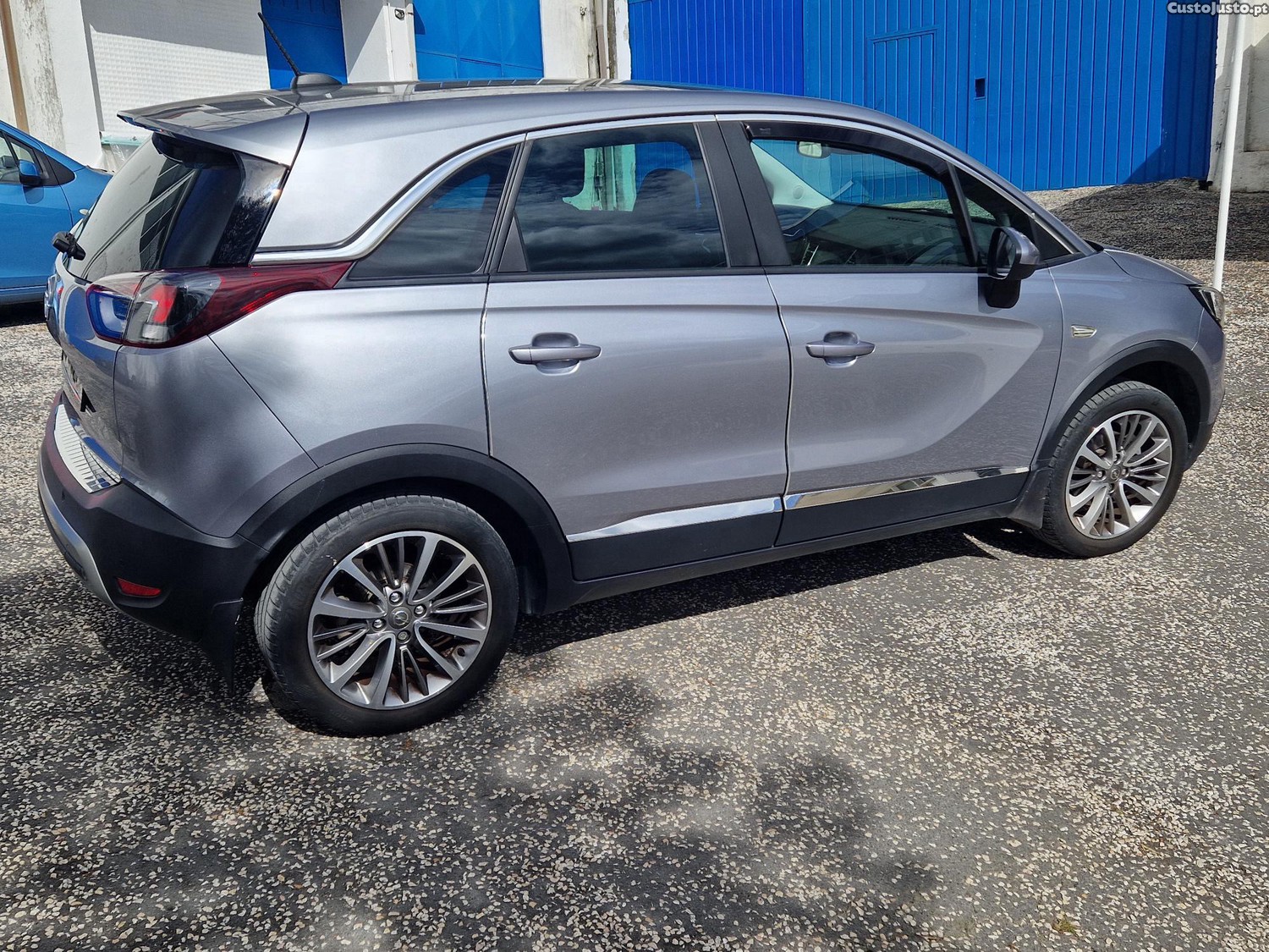 Opel Crossland X INNOVATION 1.2T 130CV — fotografia 5