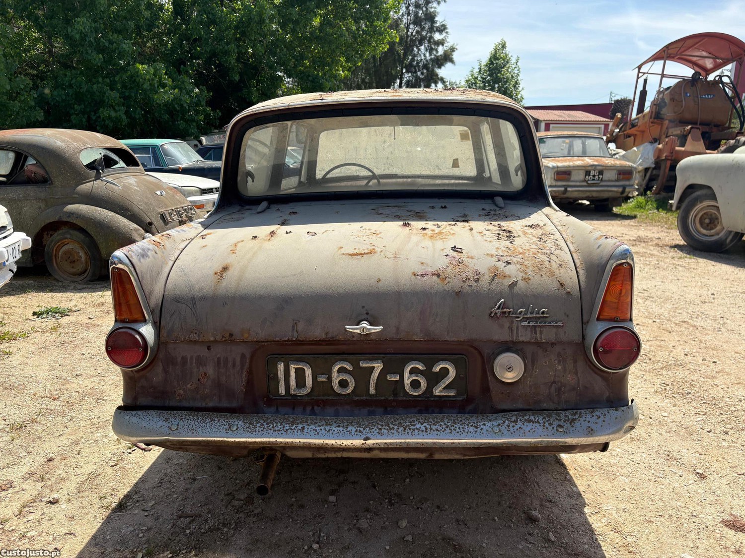 Ford Anglia 1968 — fotografia 2
