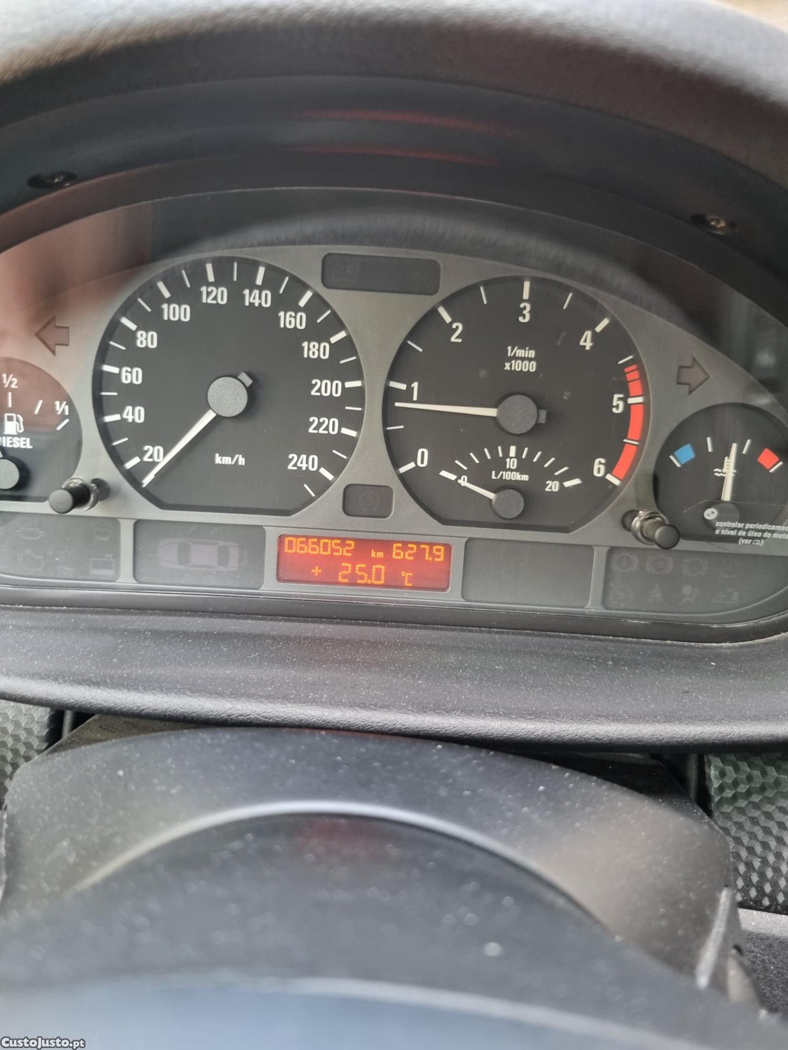 BMW 320 Diesel — fotografia 6