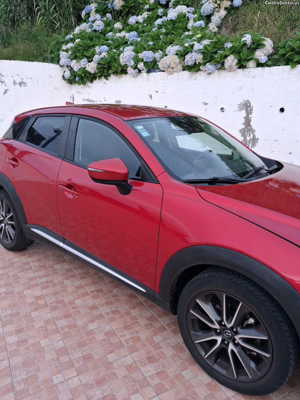 Mazda CX-3 passageiros — fotografia 4