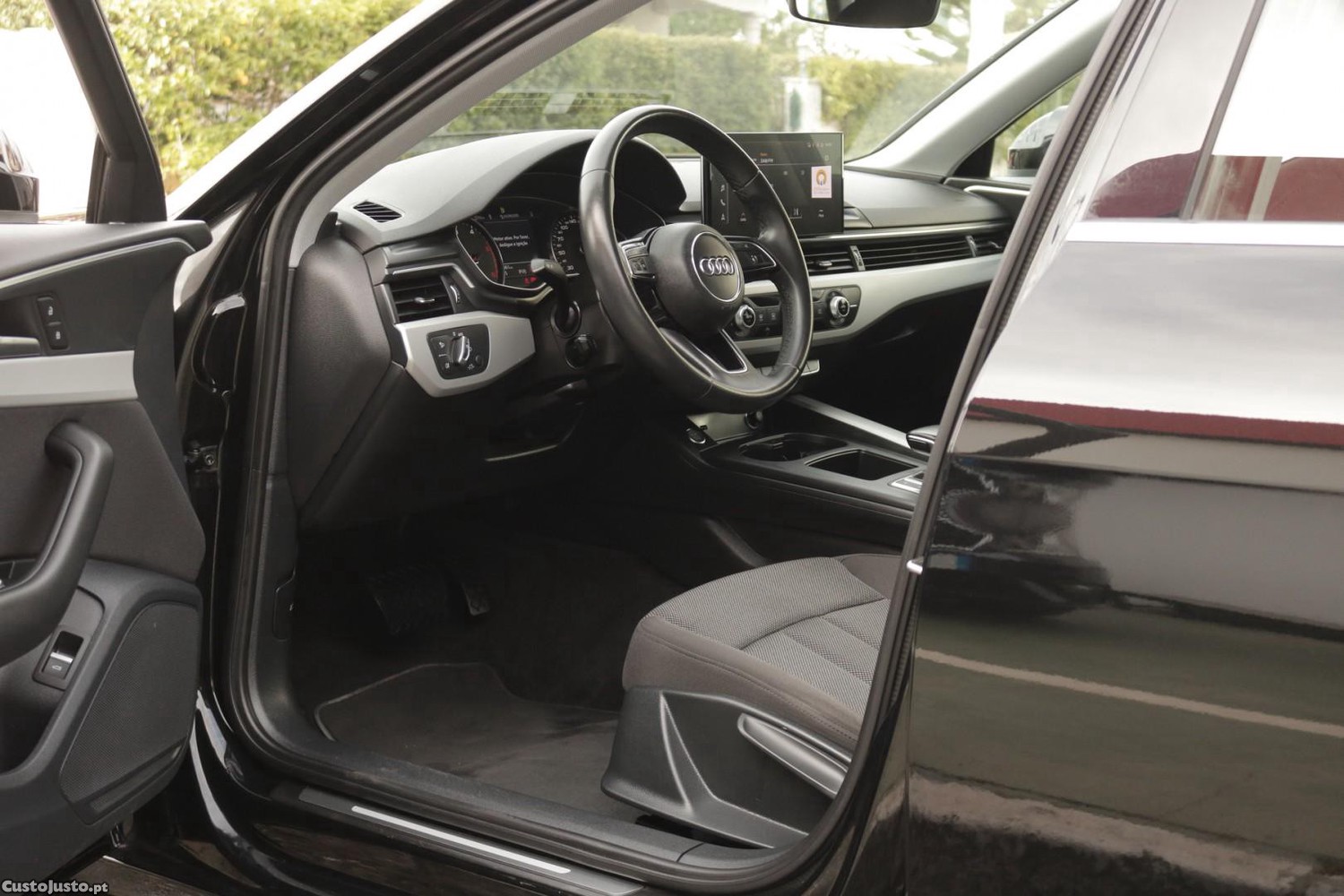 Audi A4 Avant 30 TDI S Tronic 136cv — fotografia 42