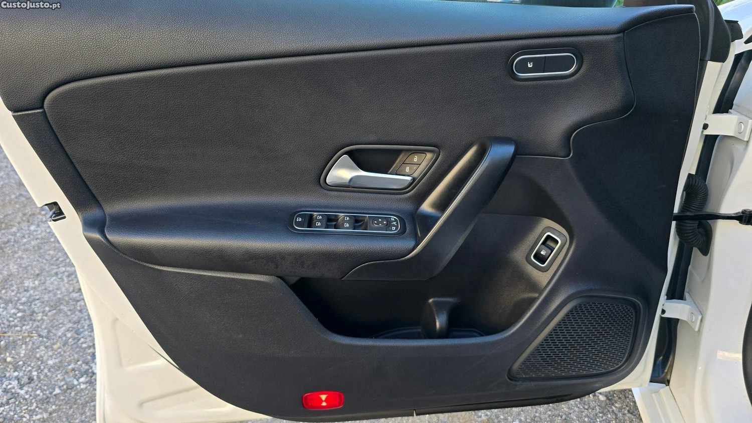 Mercedes-Benz CLA 250 e Style Plus Shooting Brake — fotografia 24