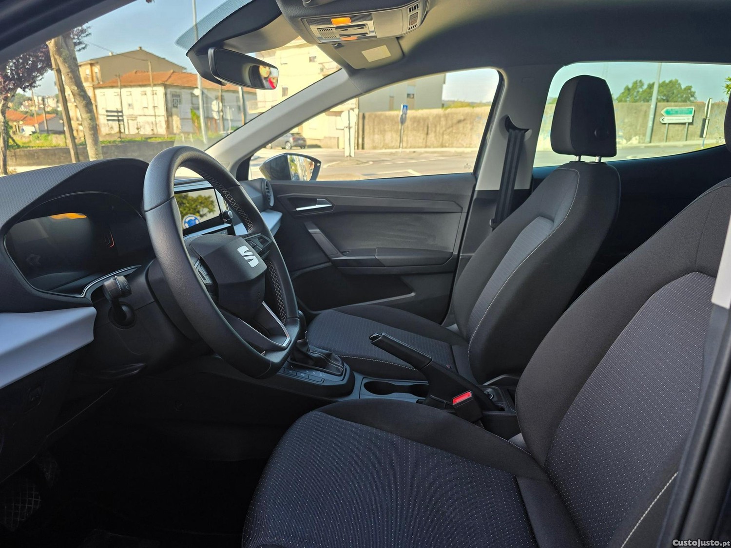 SEAT Ibiza 1.0 TSI Style DSG — fotografia 22