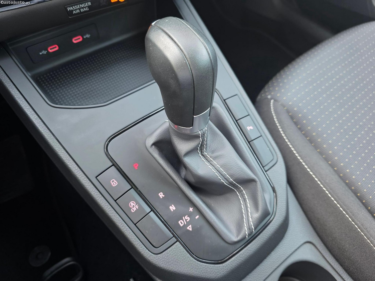 SEAT Ibiza 1.0 TSI Style DSG — fotografia 15