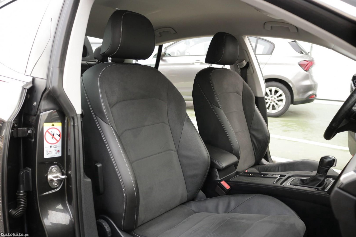 Volkswagen Arteon 2.0 TDI Elegance DSG 150cv — fotografia 37