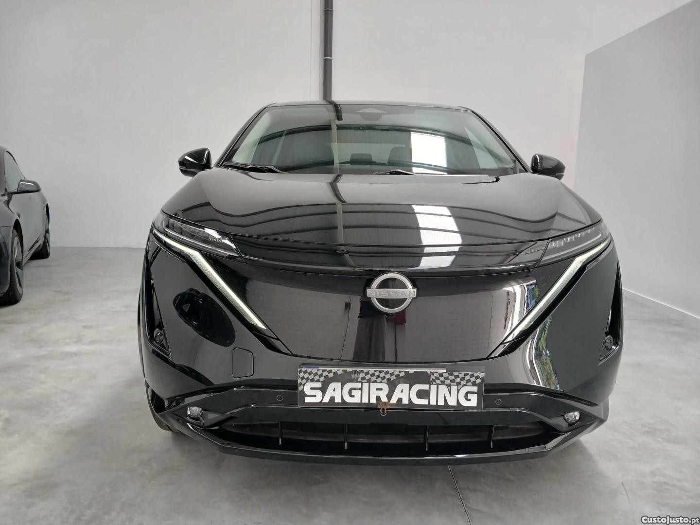 Nissan Ariya 63 kWh Advance Carr. 22kW - 26 foto 2