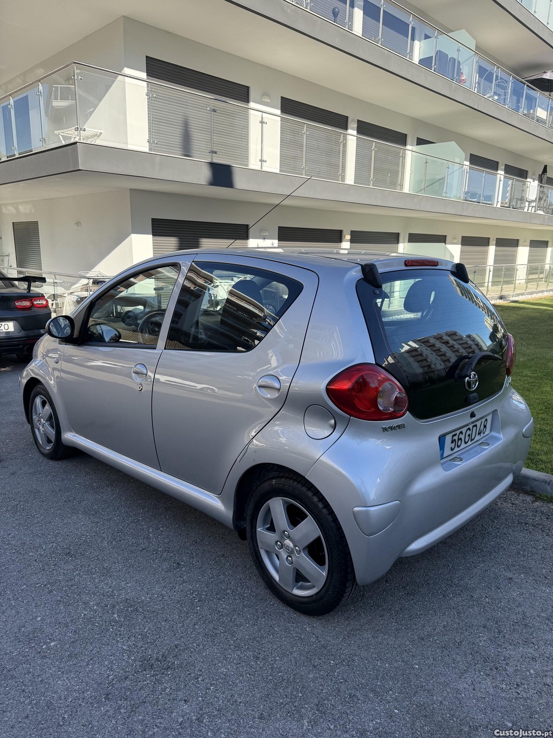 Toyota Aygo 1.0 Gasolina68 cvACNacionalPoucos km — fotografia 3