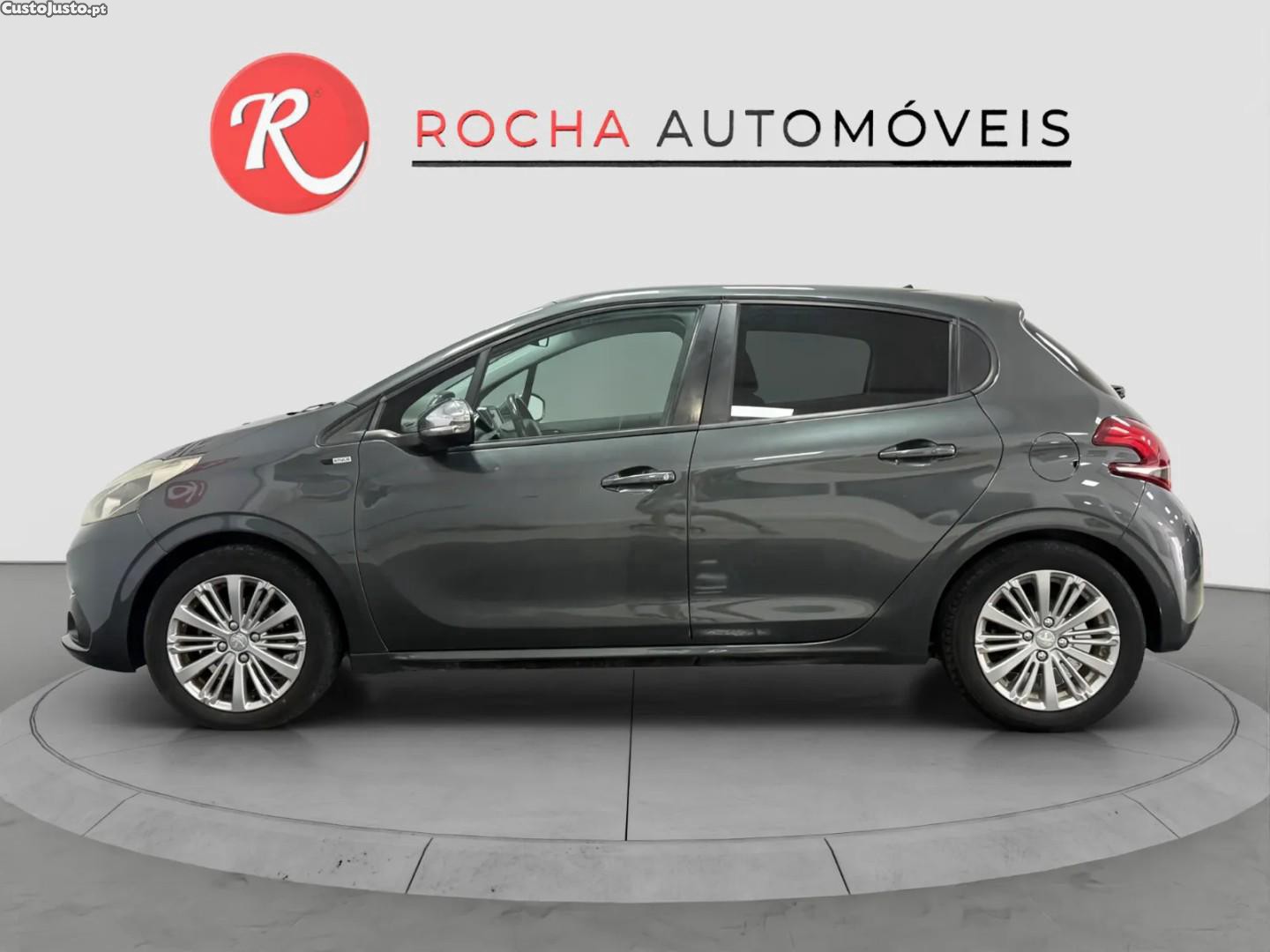 Peugeot 208 1.2 VTi Active — fotografia 4
